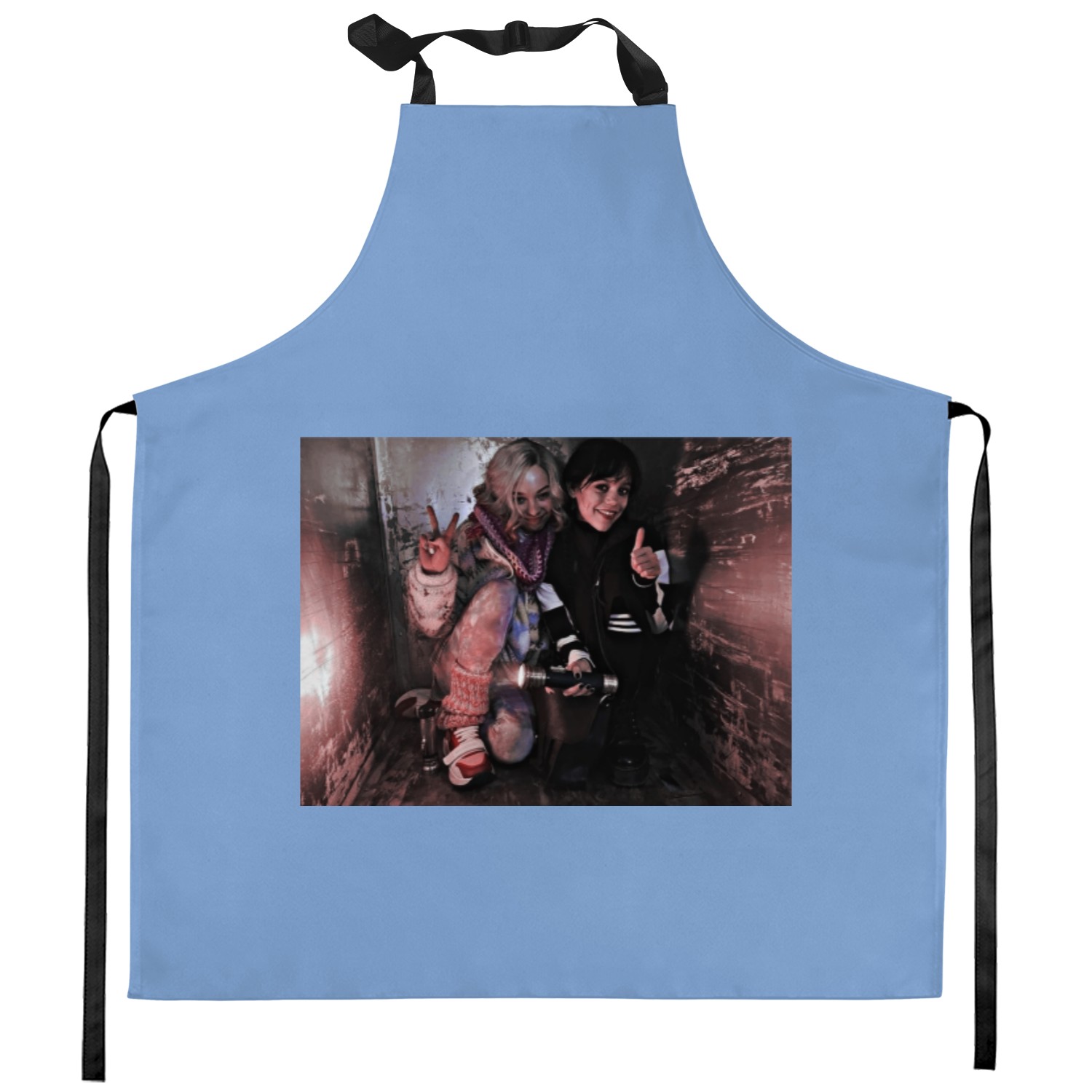 Emma Myers And Jenna Ortega Kitchen Aprons